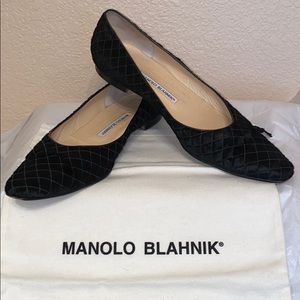 Manila Blahnik Flats